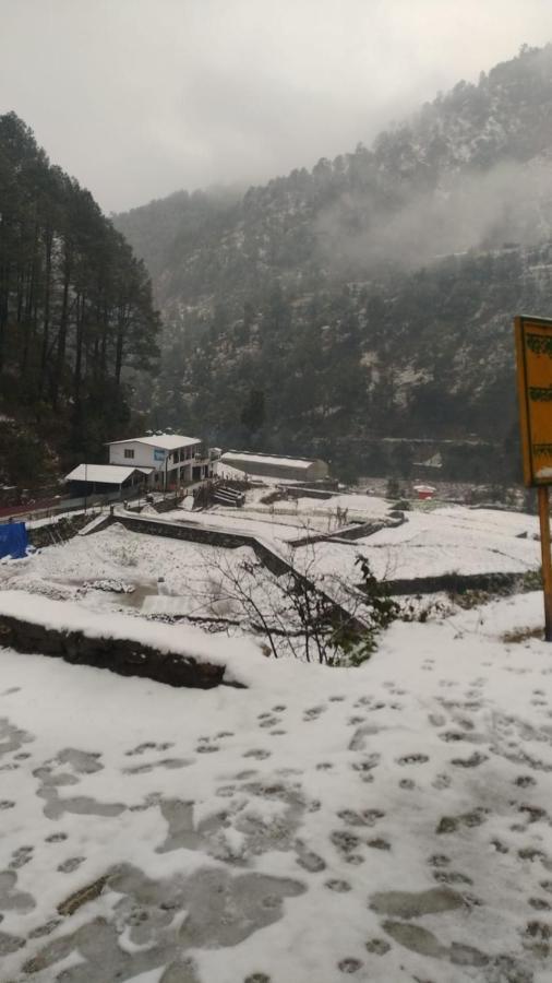 Chirag Homestay Kainchi Nainital Eksteriør billede